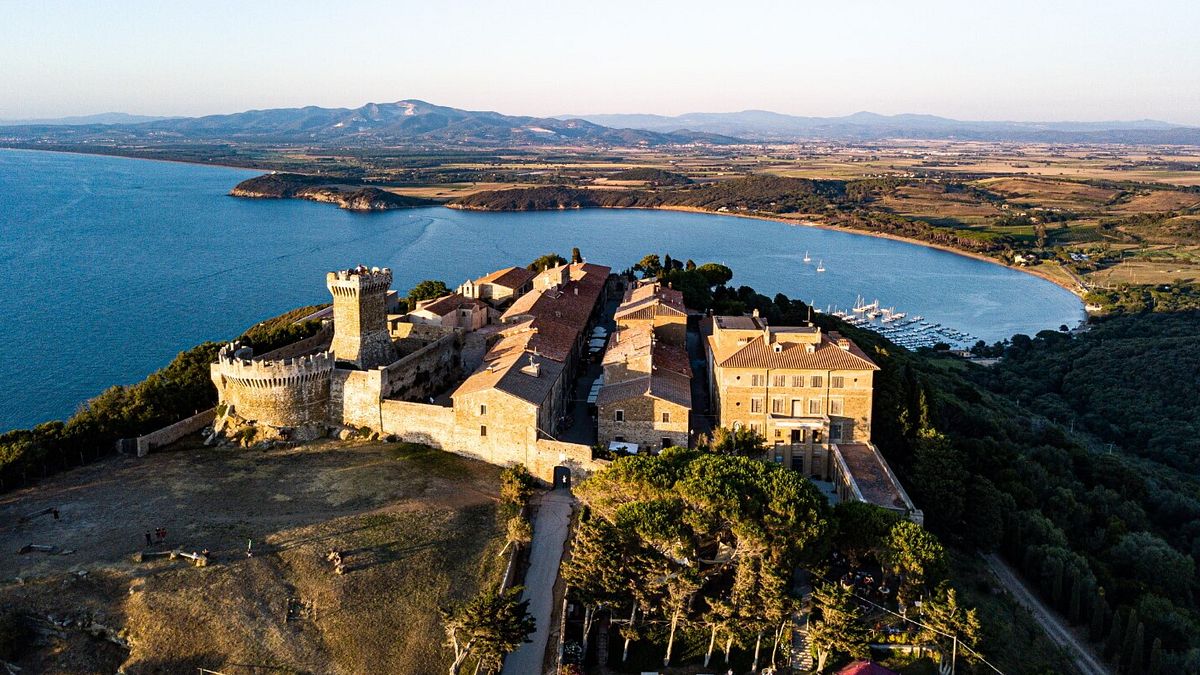Populonia e golfo di Baratti 
