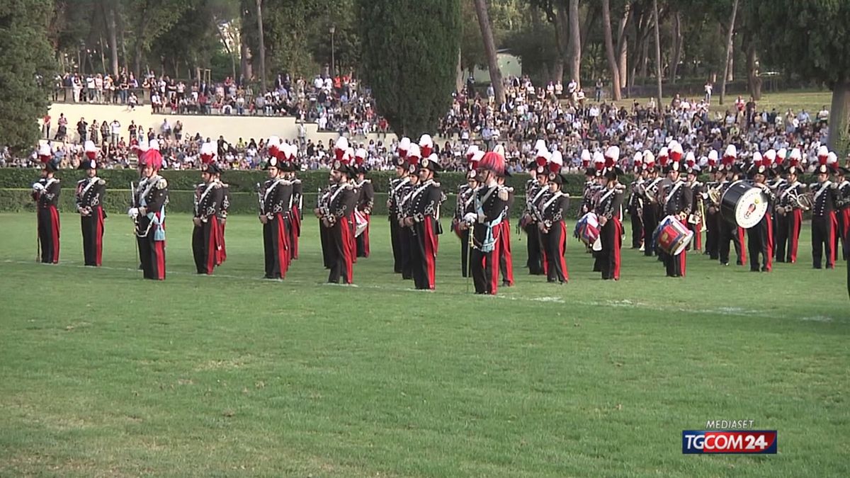 12.00 CAROSELLO CARABINIERI  SRV