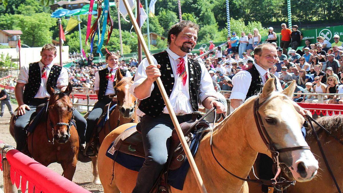 Team Kastelruth Seiseralm Credits: hkMedia