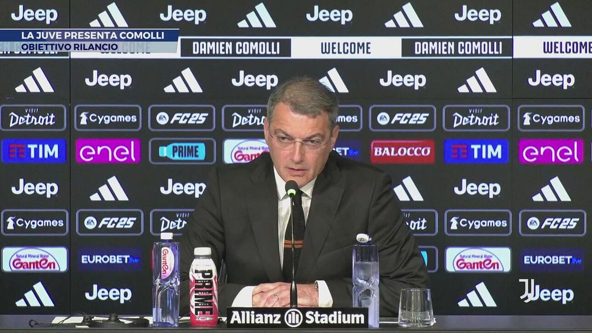 La Juve presenta Comolli