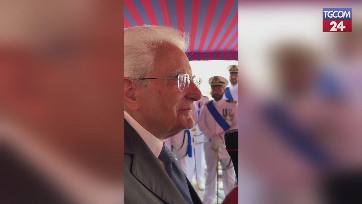 Sergio Mattarella sull'Amerigo Vespucci: "Ha portato l'Italia nel mondo"