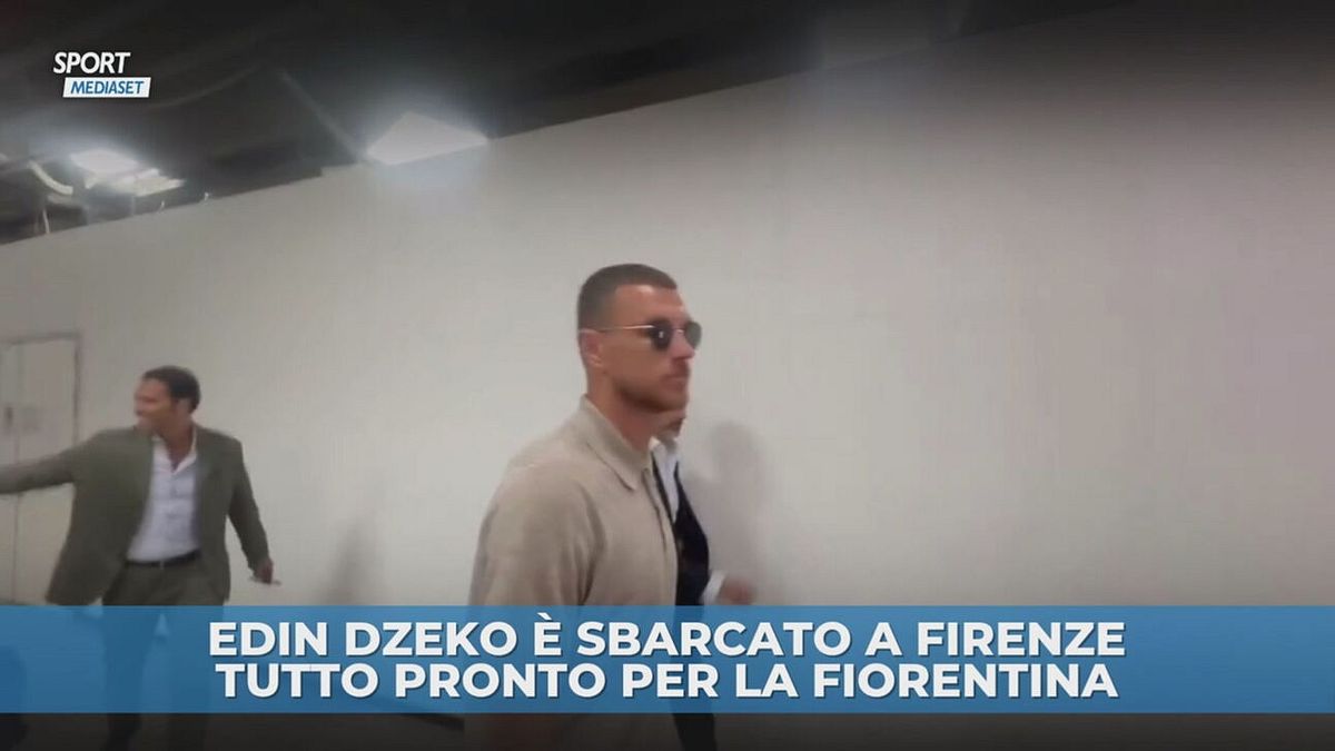 Dzeko è sbarcato a Firenze
