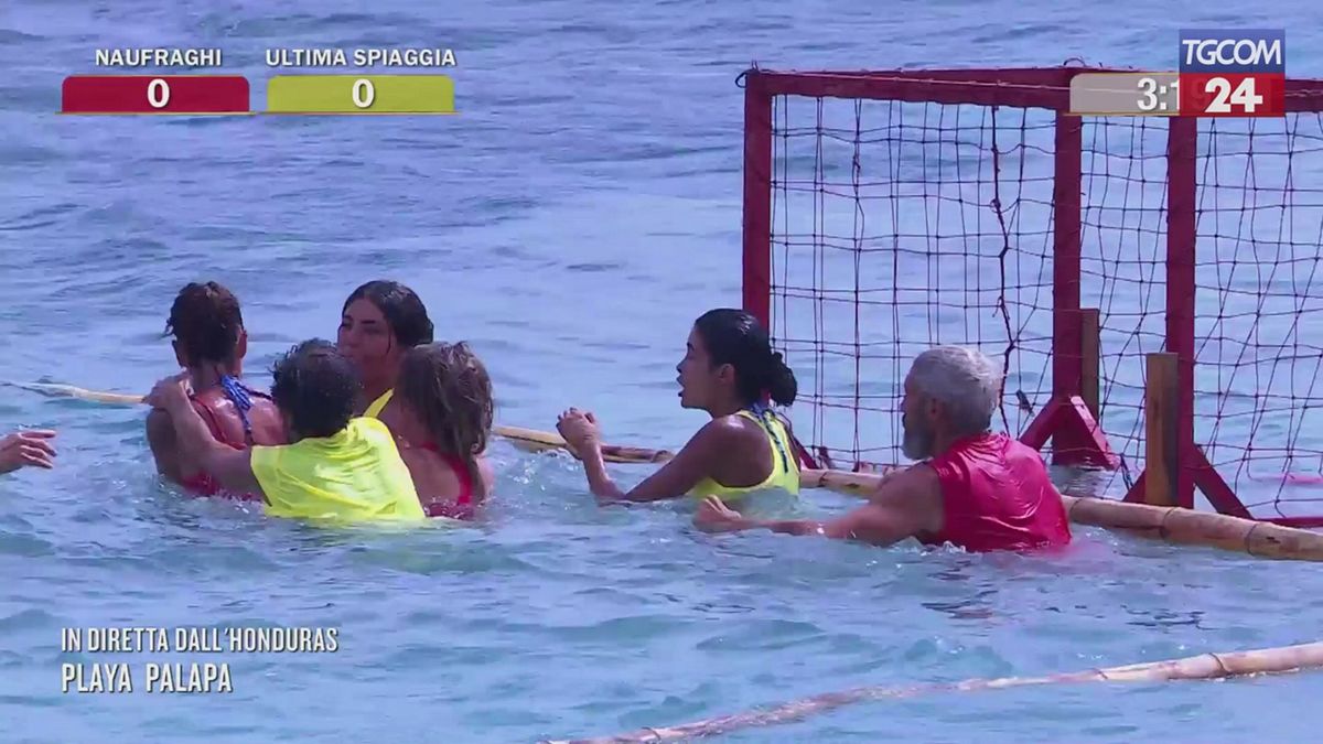"L'Isola dei famosi", rissa tra Omar Fantini e Dino Giarrusso