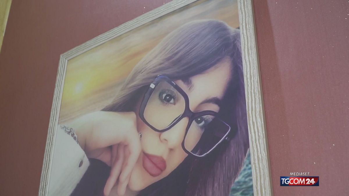 18.00 MARTINA, "MA QUALE PERDONO?" SRV