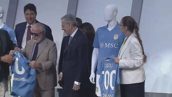 Napoli, obiettivo vendere