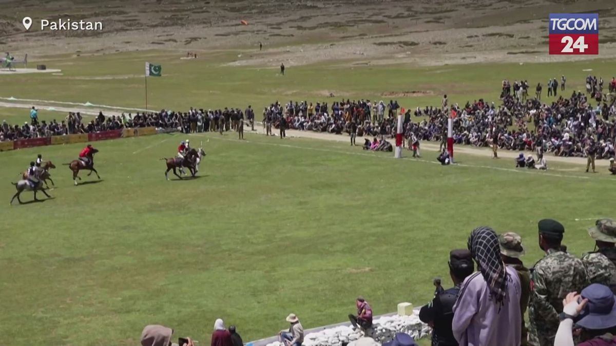 Pakistan, ecco il campo da polo più alto del mondo
