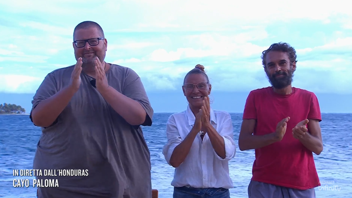 Finalistler olan “Ünlü Adası”