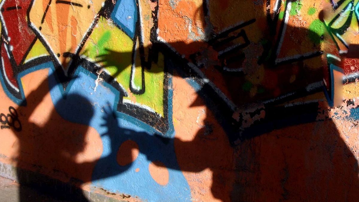Modena, violentata in strada da uno sconosciuto: l