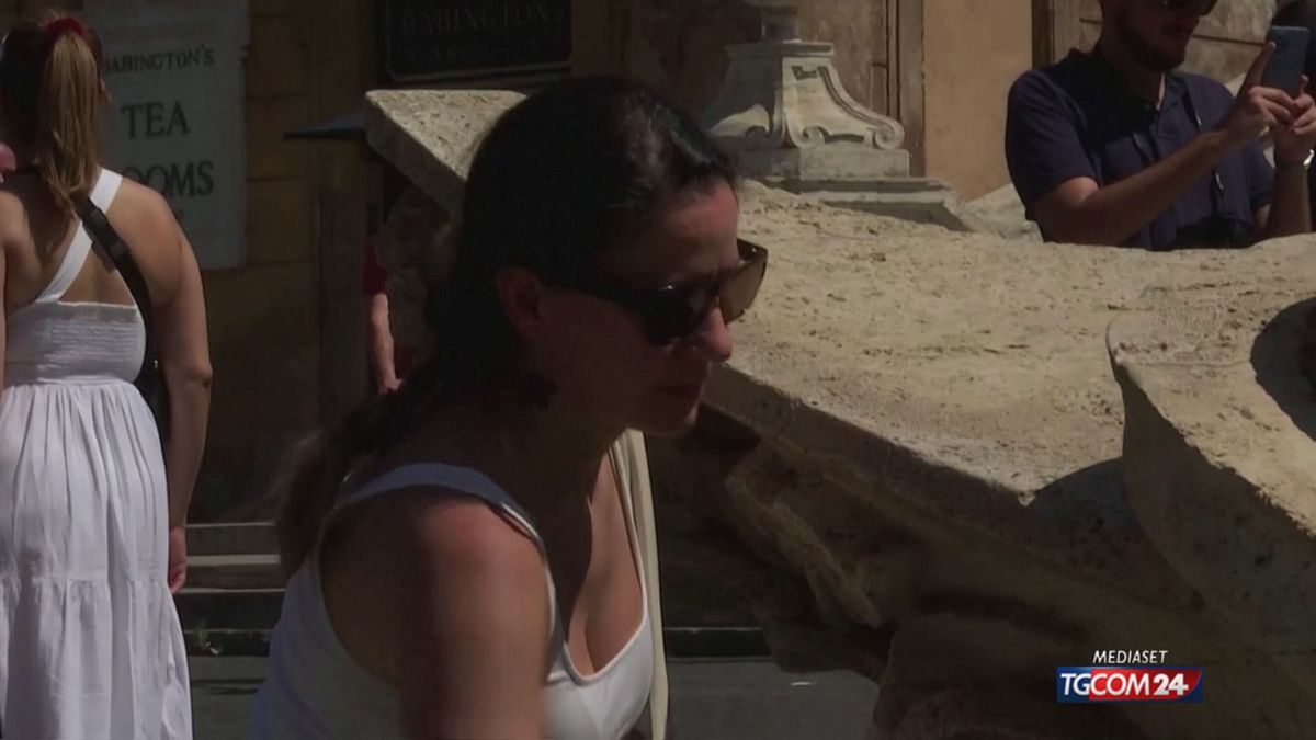 Caldo record nel fine settimana, oggi 17 città da bollino rosso