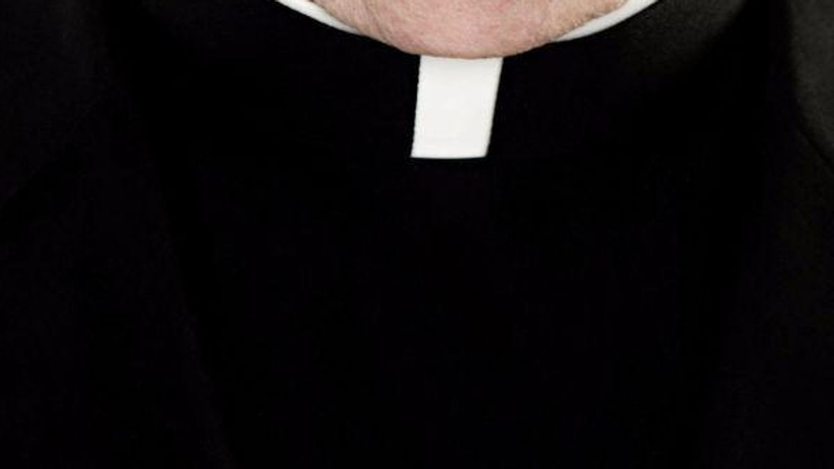 padova truffa un sacerdote per 100mila euro arrestata 29enne