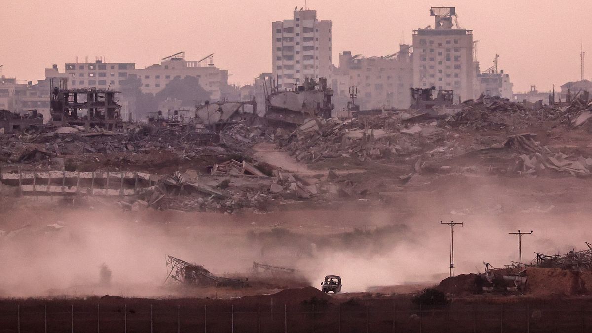 Netanyahu: "Per Hamas è finita, libereremo gli ostaggi" | Il ministro della Giustizia di Israele: "È il momento di annettere la Cisgiordania"