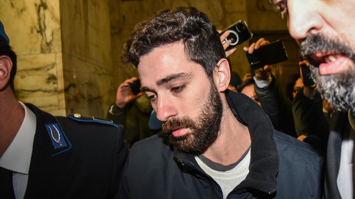 alessandro impagnatiello il figlio cambia cognome motivo di disagio