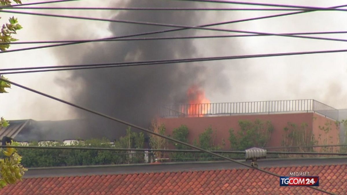 Incendio in una palazzina di via Nizza a Torino, esplosione dolosa: un arresto