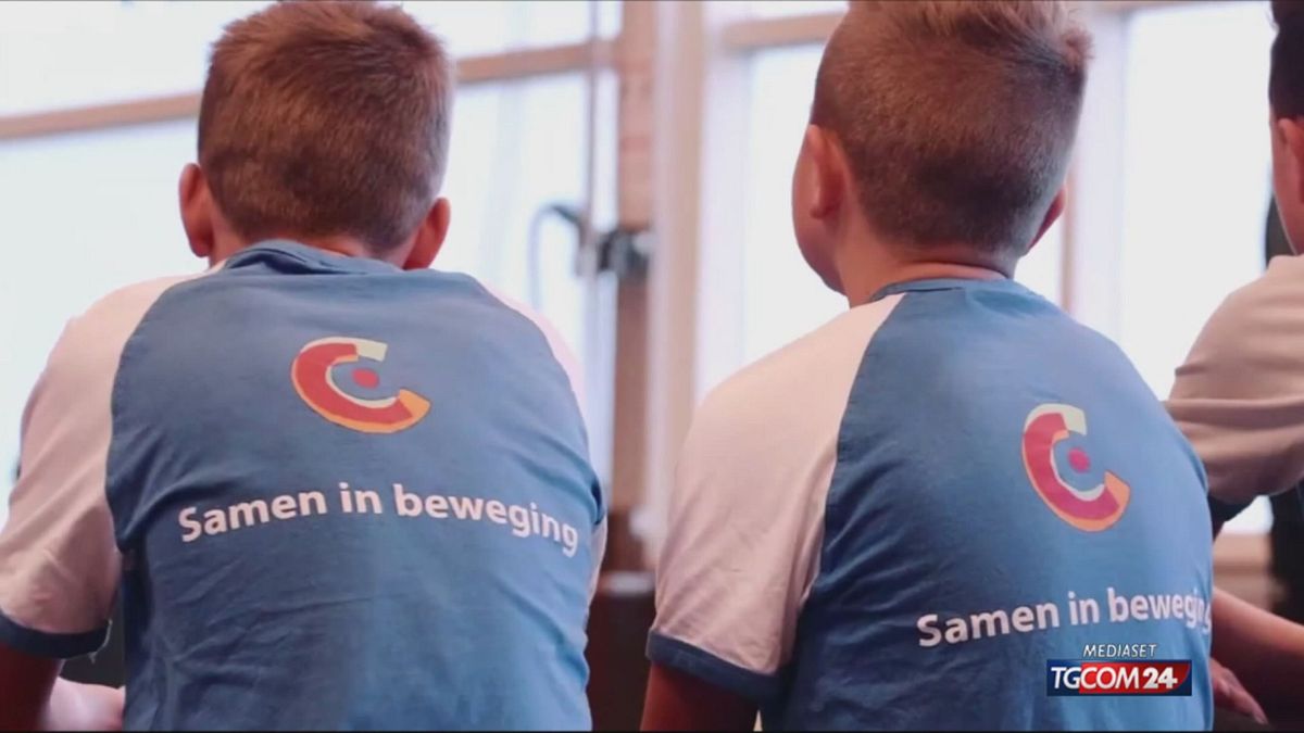 Olanda, senza cellulari in classe si migliora