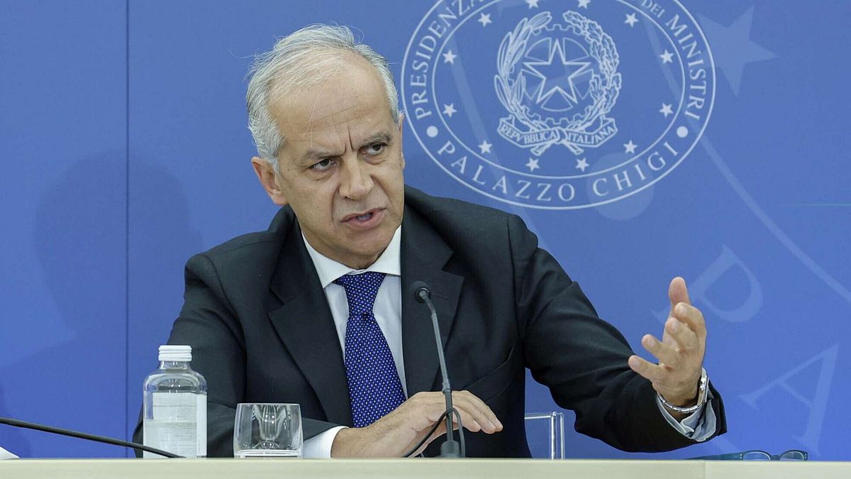 Libia, fonti Viminale: "Stop a missione Piantedosi a Bengasi per incomprensione protocollare"