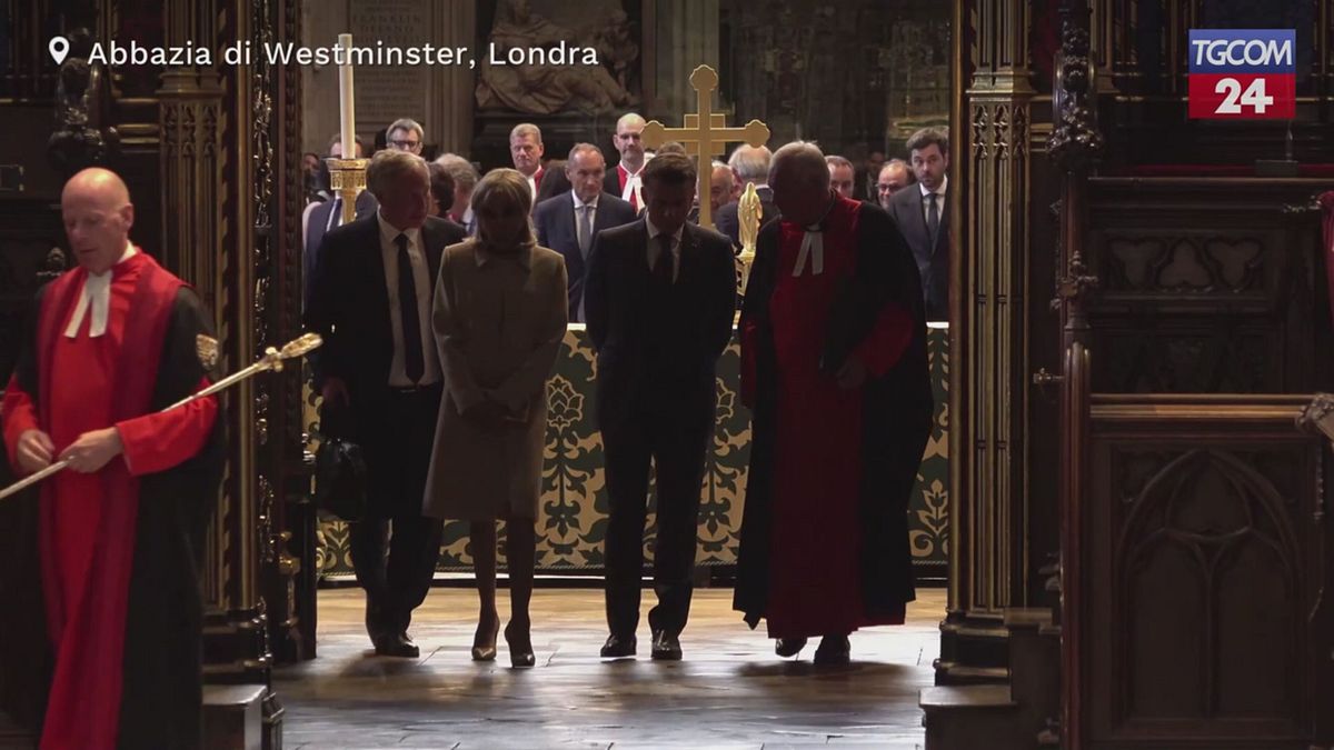 Londra, il presidente Macron e Brigitte Macron visitano l
