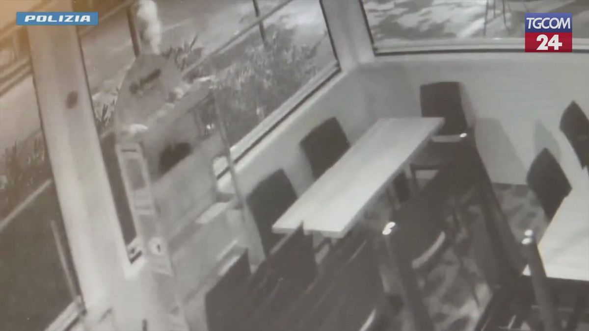 latina era latitante dopo sparatoria a fondi arrestato