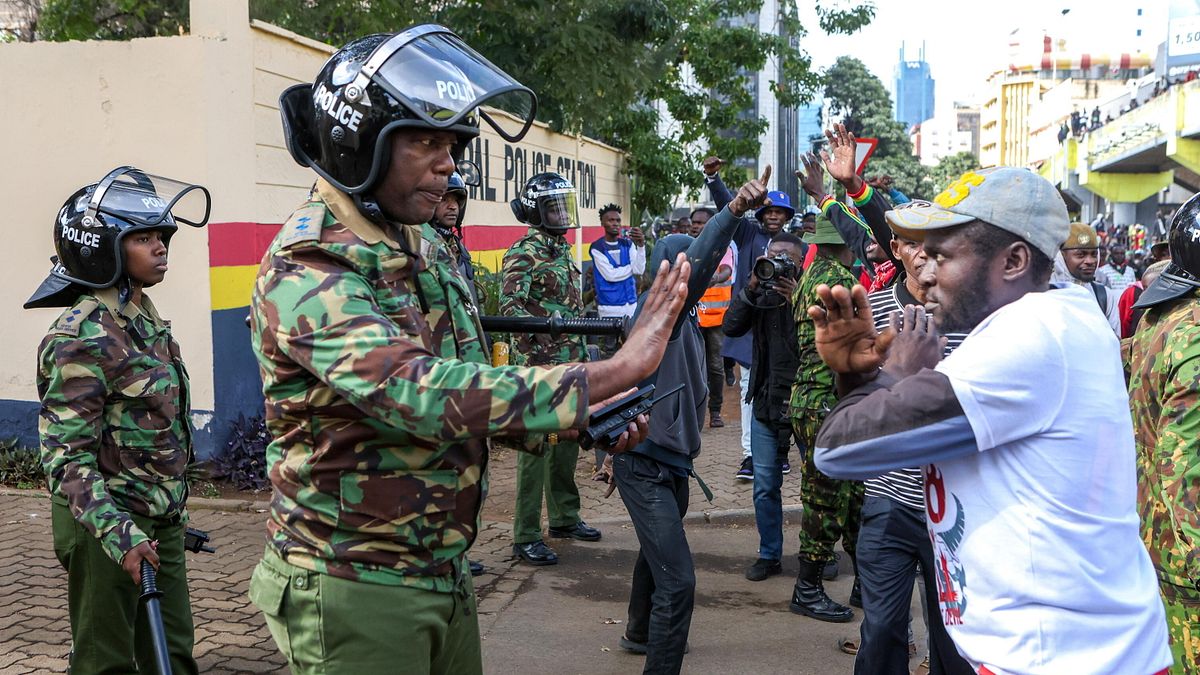 Kenya, şüpheli koşullarda gözaltında ölen başka bir aktivist