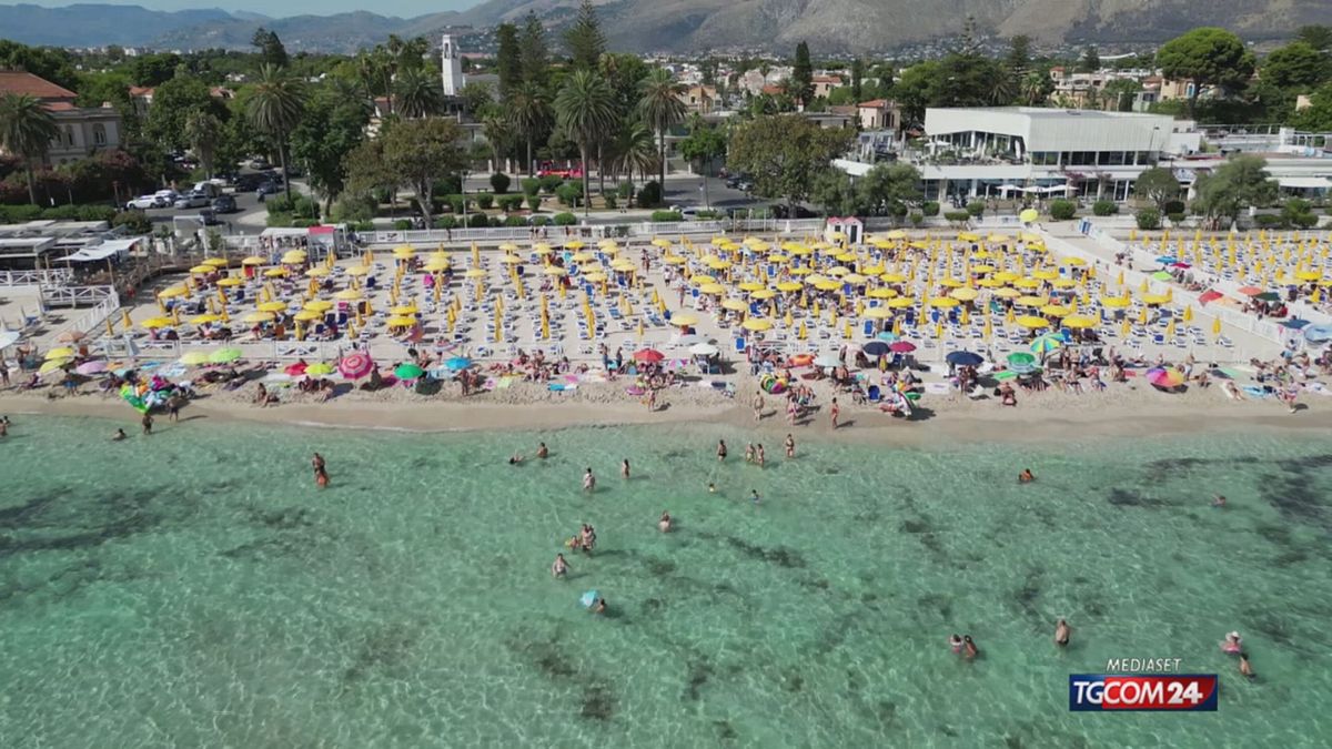 Il Sud si stende al sole dell