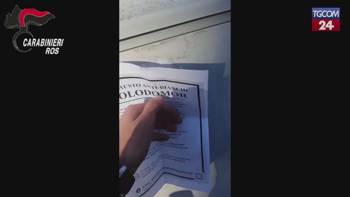 Brescia, propaganda neonazista online: arrestato un 21enne