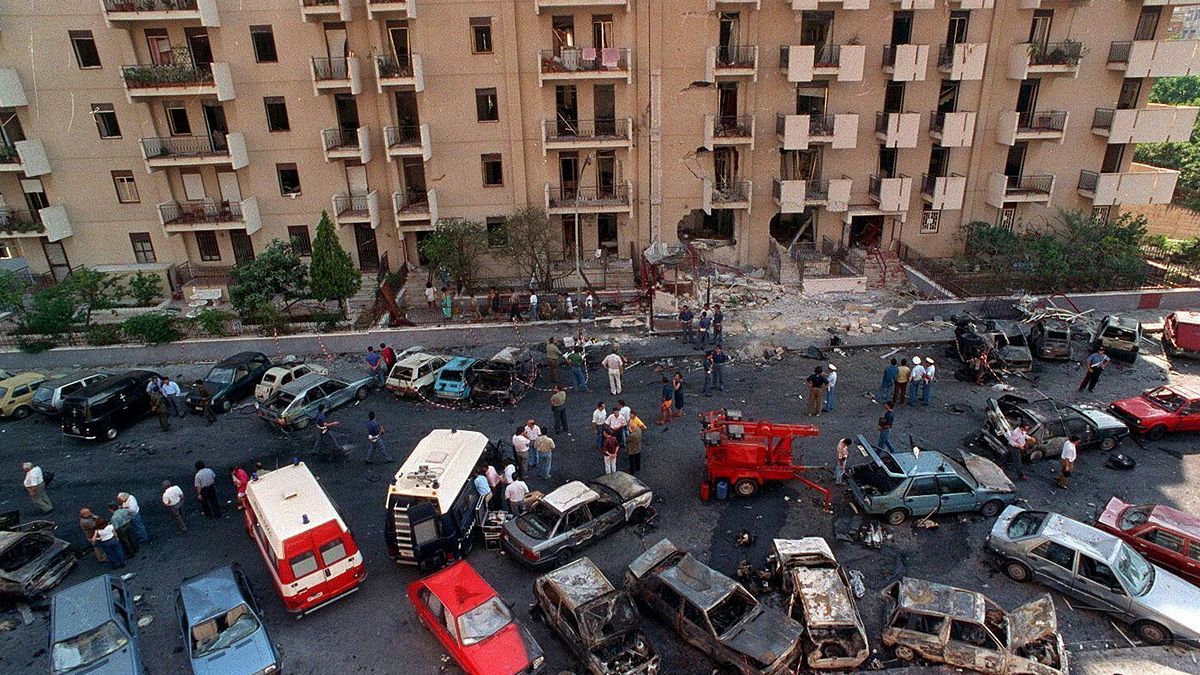 Strage di via D