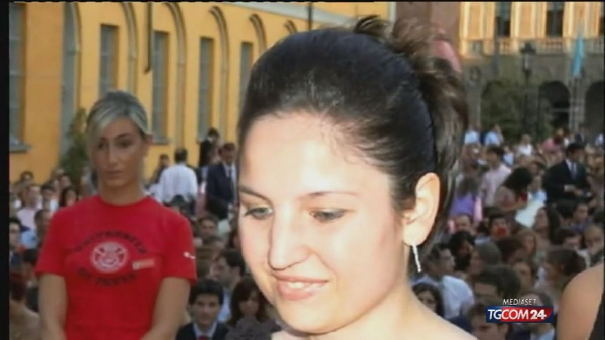 Caso Garlasco, nessuna contaminazione sul Dna “Ignoto 3” nella bocca di Chiara Poggi: ecco come cambia l