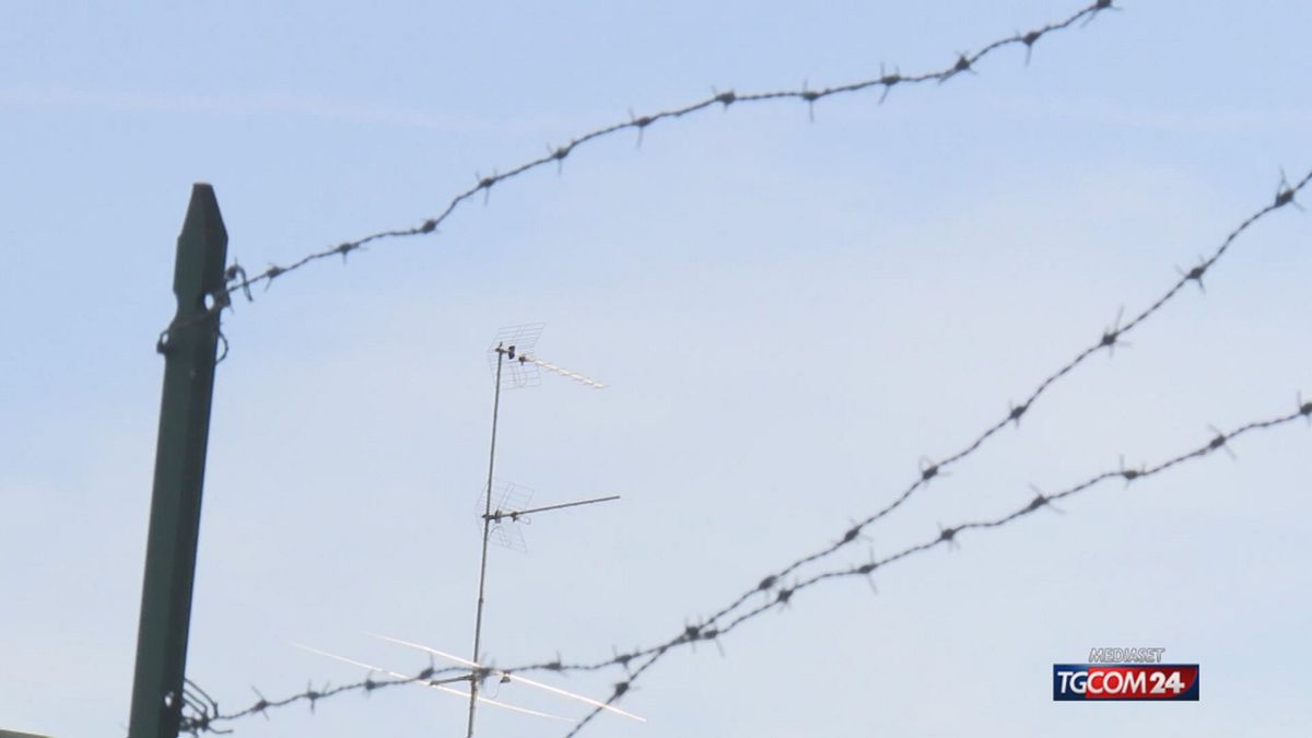 vigevano segregato dall ex fidanzata per quattro anni