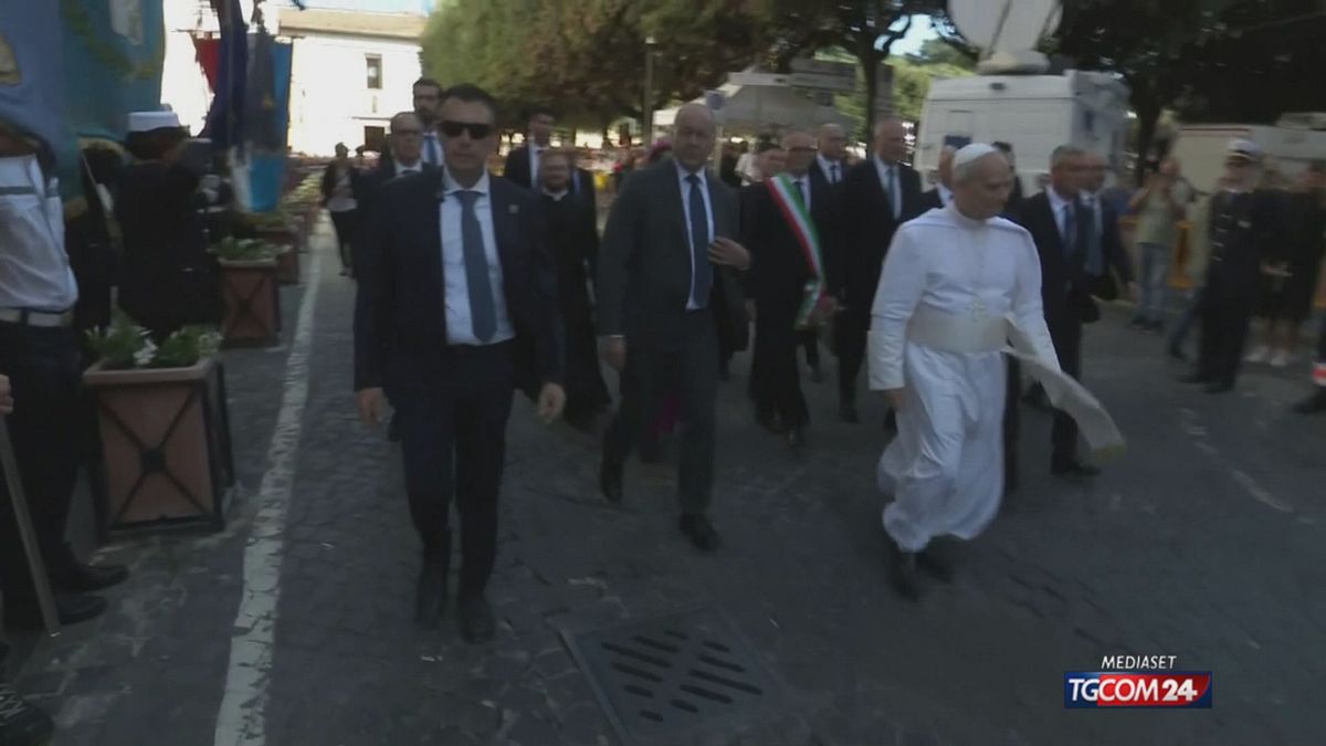 Papa Leone XIV annuncia: "Fra qualche giorno farò ritorno in Vaticano"