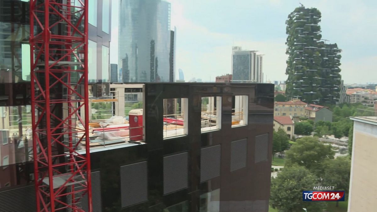 Inchiesta urbanistica a Milano, il racconto di chi vive "imprigionato" fra le torri