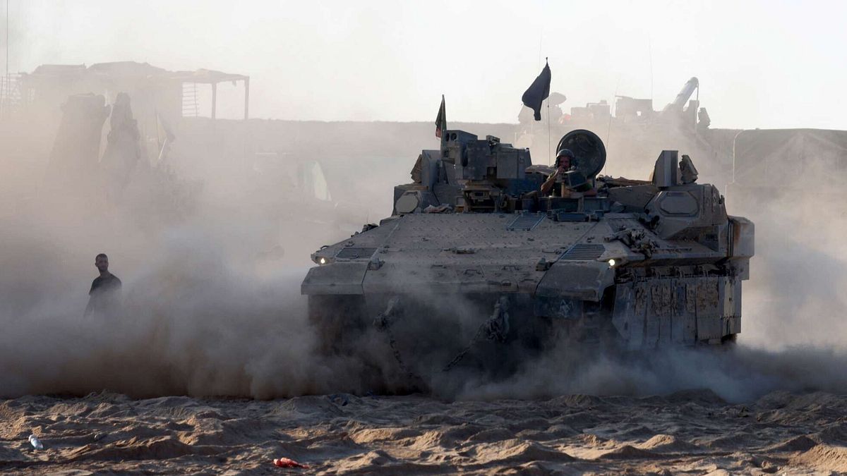 Israele, carri armati nel quartiere Sabra di Gaza City | Smotrich: "Chi non lascia la città muoia o si arrenda"