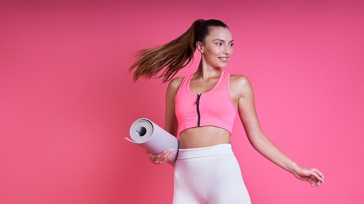 Yaz aylarında fitness konfor ve stil ile antrenman yapmak için nasıl giyinilir