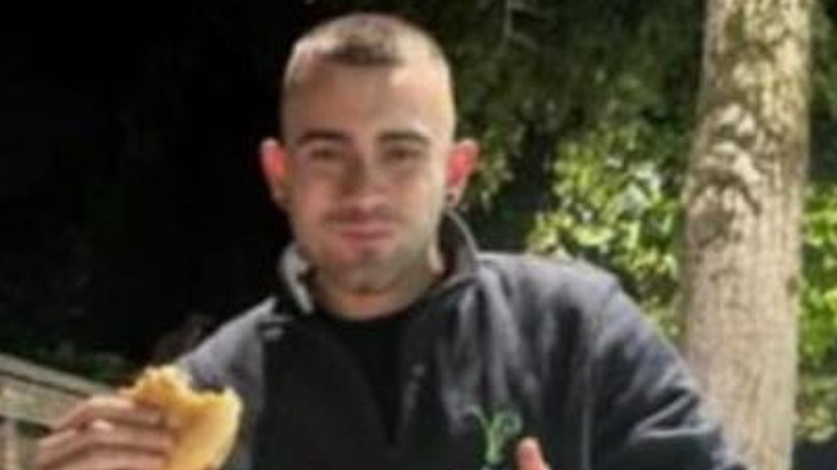 Ucraina, morto un altro italiano al fronte: ucciso da un missile il 21enne Artiom Naliato