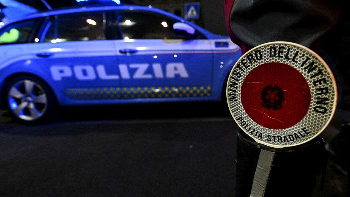 Roma, spari fuori da una discoteca: ferito un buttafuori