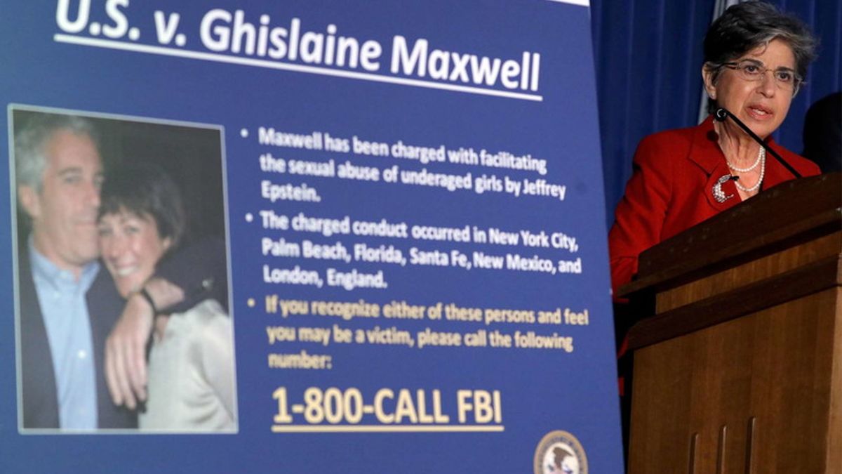 caso epstein ghislaine maxwell continua a parlare e ottiene l immunit224 parziale