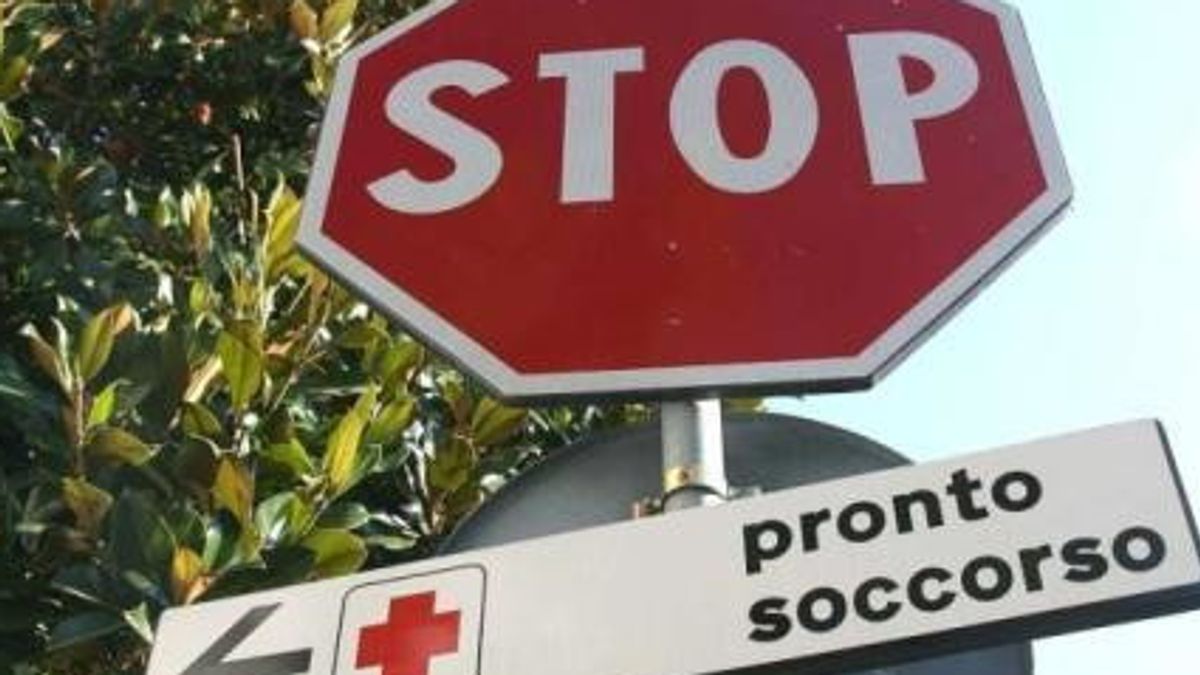 Palermo, una 14enne muore in ospedale: aveva segni di violenza e benzina sui vestiti