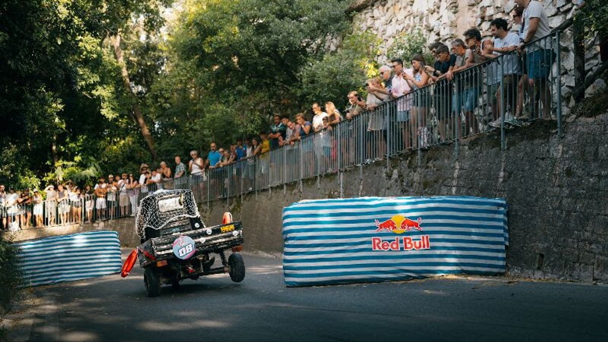 Red Bull Ape Rush: l’adrenalinica corsa di Ape Piaggio accende l’estate ...