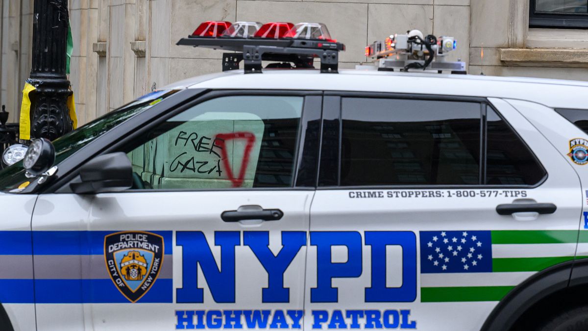 Sparatoria nel cuore di New York, quattro morti oltre al tiratore