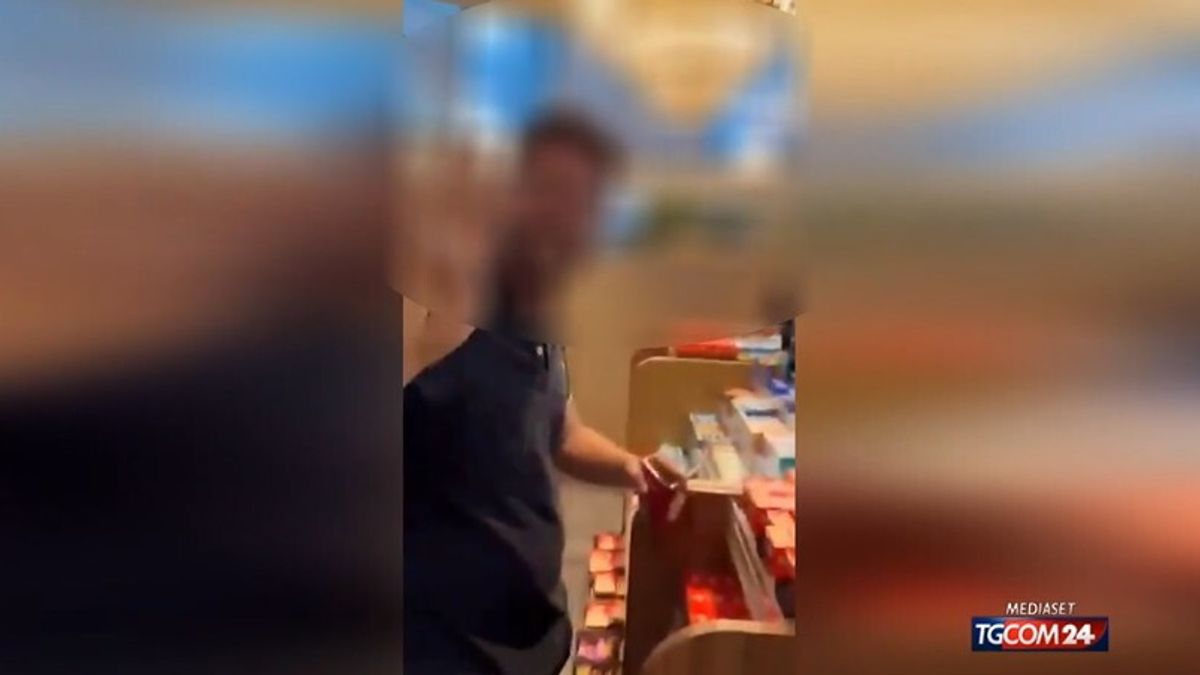 Famiglia ebrea aggredita in autogrill nel Milanese: "Assassini, tornate a casa"