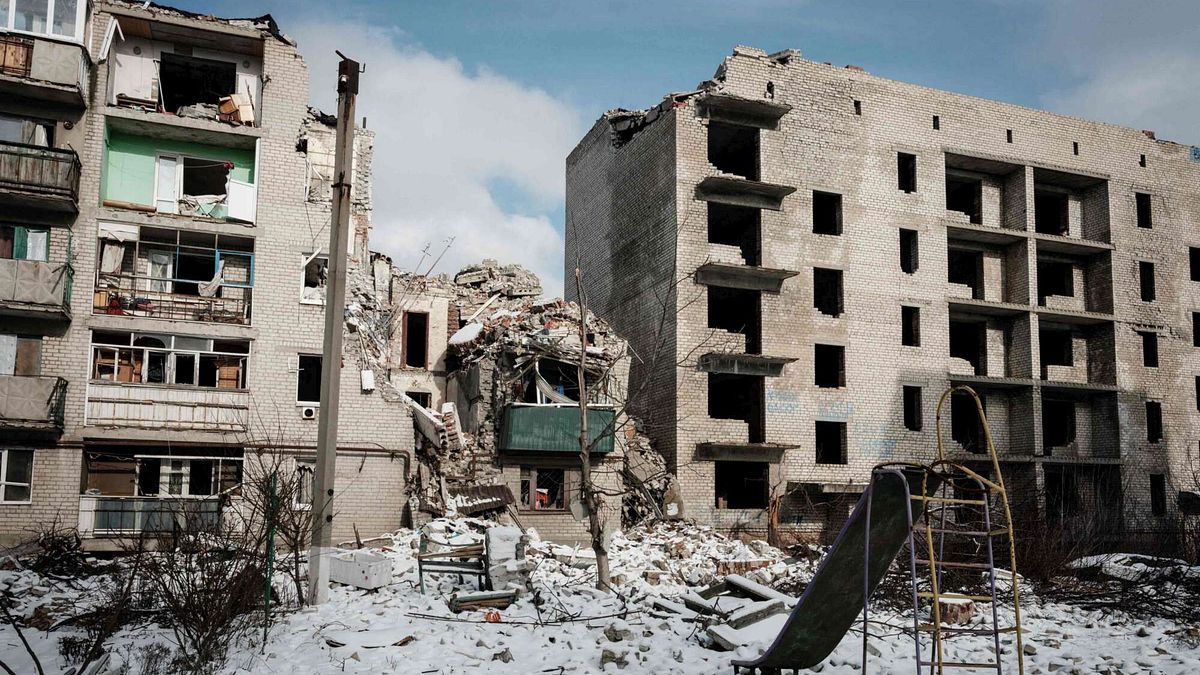 Ucraina, vasta offensiva russa da nord a sud del fronte | Olanda, Danimarca, Norvegia e Svezia acquistano armi Usa per Kiev