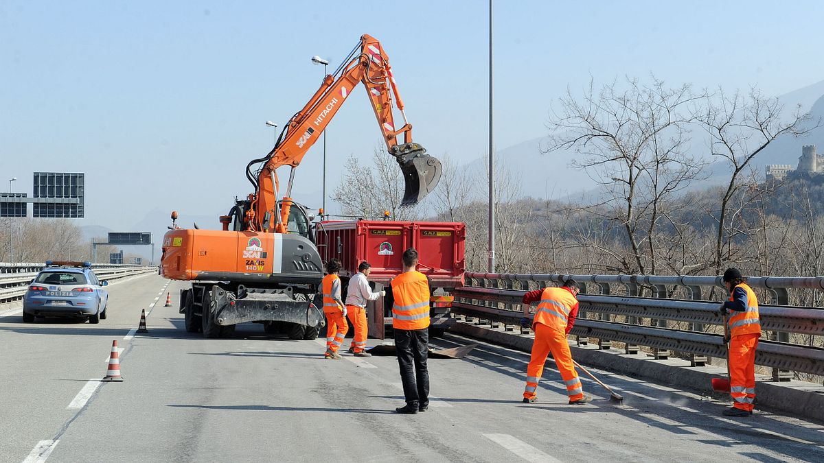 ancora un auto contromano in autostrada schianto frontale sulla torino bardonecchia