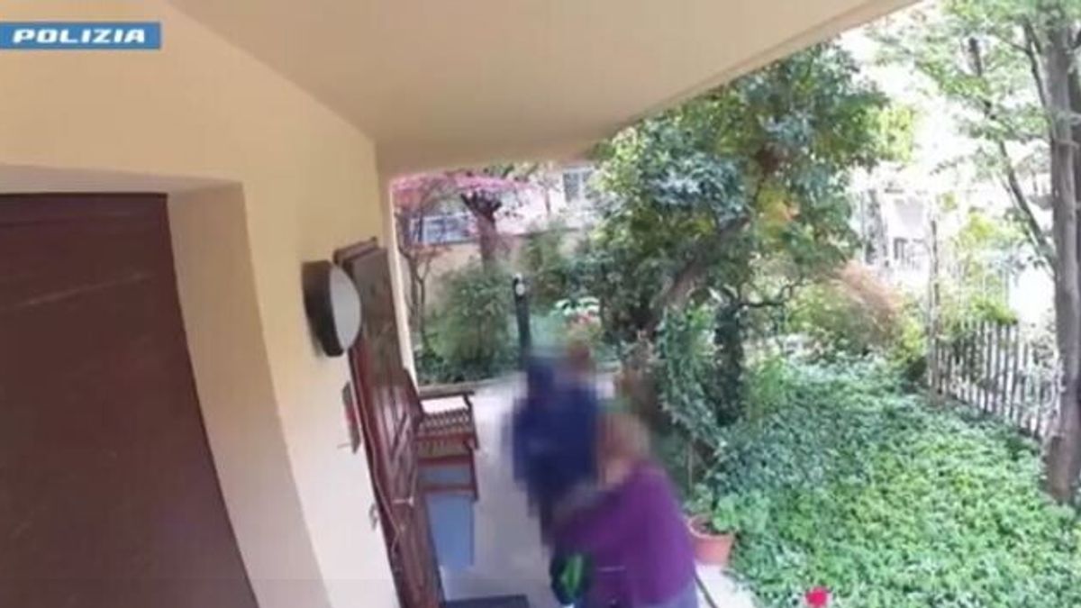bologna furto di gioielli da un milione ad anziana arrestati finti carabinieri