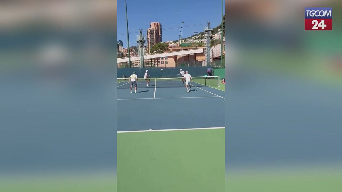 Sinner e Berrettini, palleggi di piede a Montecarlo: il video social fa impazzire i tifosi