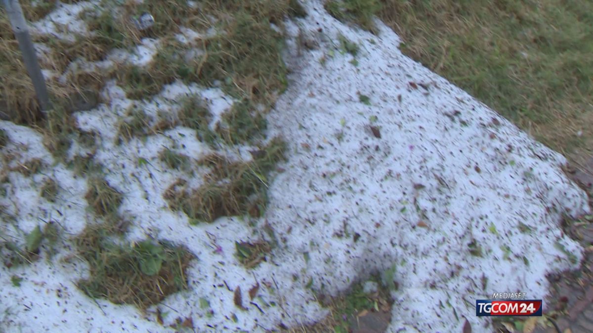 Violento temporale a Osimo (Ancona): grandine e allagamenti