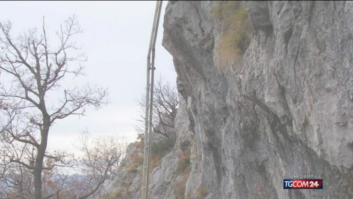 Trentino, escursionista precipita dalla ferrata e muore davanti a ...