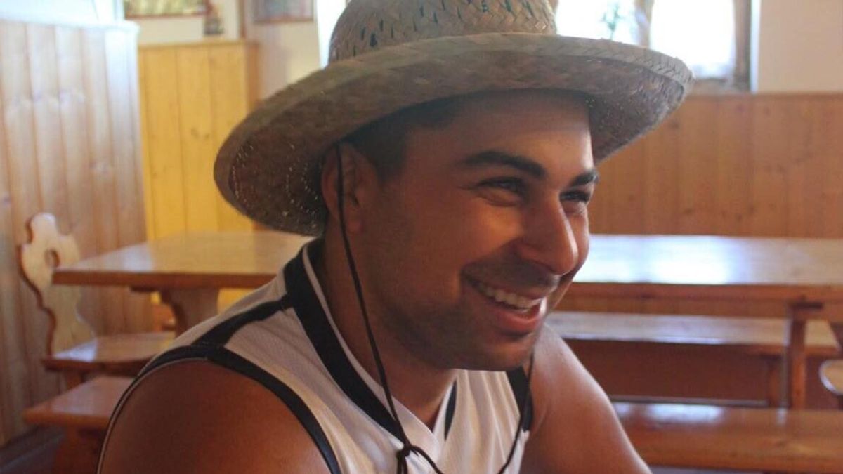 ucciso e fatto a pezzi a gemona la compagna date nostra figlia a mia mamma
