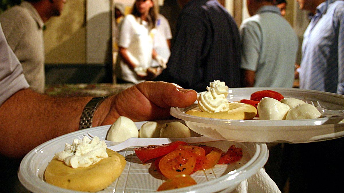 sagre sotto accusa chi controlla davvero cosa finisce nei piatti