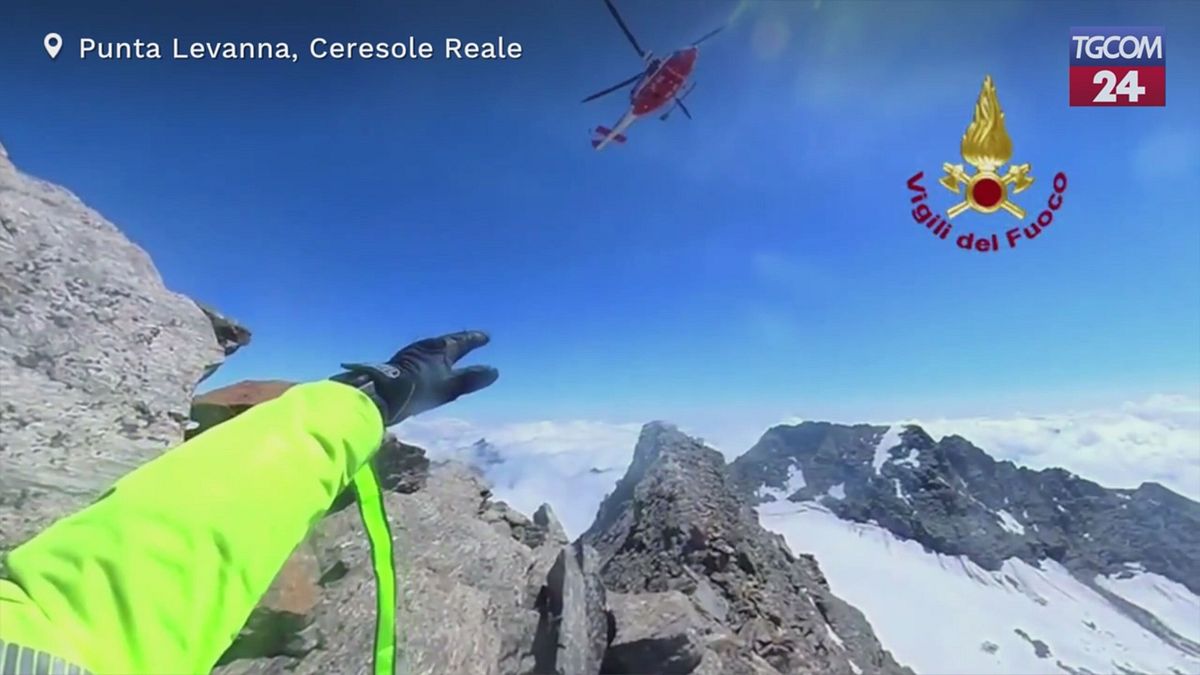 torino escursionista salvato in elicottero sulla cresta di punta levanna