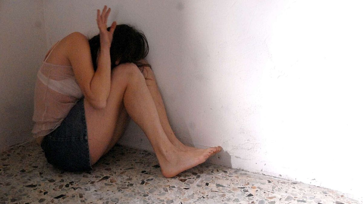 padova 19enne violentata in una caserma abbandonata tre arresti