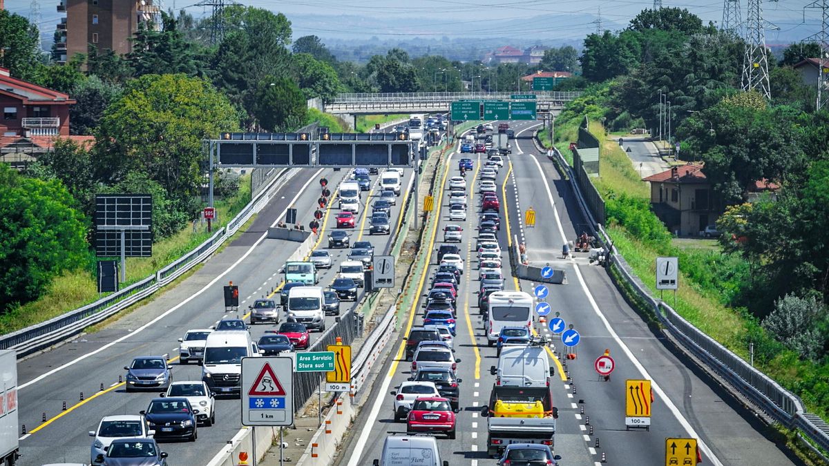 Allo studio una stretta sulle patenti ai più anziani: cosa sappiamo | Le regole attuali