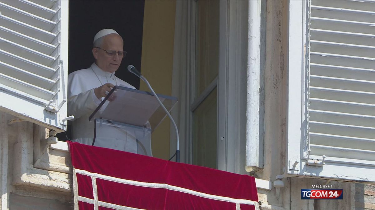 papa leone xiv il mondo rigetta la guerra i leader non ignorino i pi249 deboli
